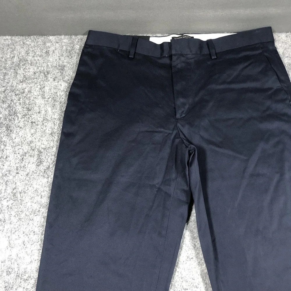 Banana Republic brand banana